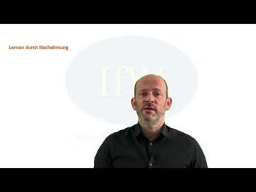 Auszubildende bei Lernschwierigkeiten